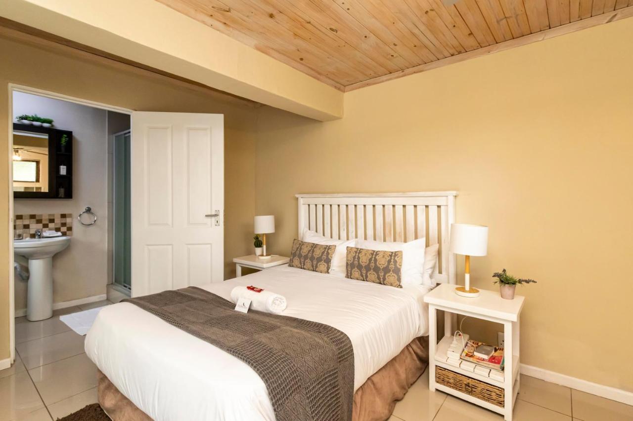 Fish Eagle Manor Bed & Breakfast East London Ngoại thất bức ảnh